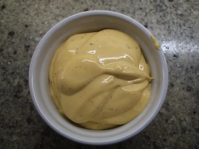 Rezept: Soßen: Mayonnaise - mein Grundrezept Soßen: Mayonnaise - mein Grundrezept - Rezept