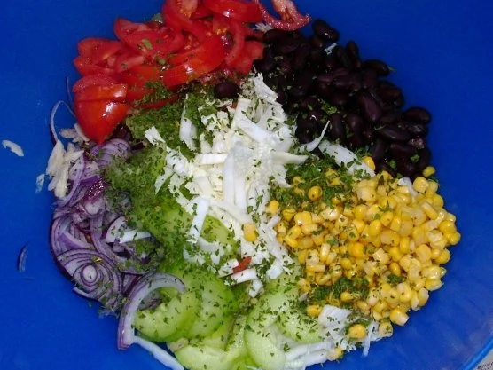 Bunter großer Tagessalat - Rezept - Bild Nr. 2