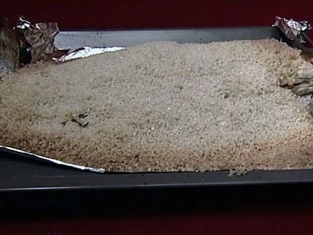 Rezept: Fish & Chips de Luxe - Loup de Mer in der Salzkruste (Niels Ruf) Fish & Chips de Luxe - Loup de Mer in der Salzkruste (Niels Ruf) - Rezept