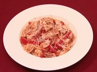 Rezept: Knoblauch-Hühnchen mit Pasta und Schinken (Fabrice Morvan) Knoblauch-Hühnchen mit Pasta und Schinken (Fabrice Morvan) - Rezept