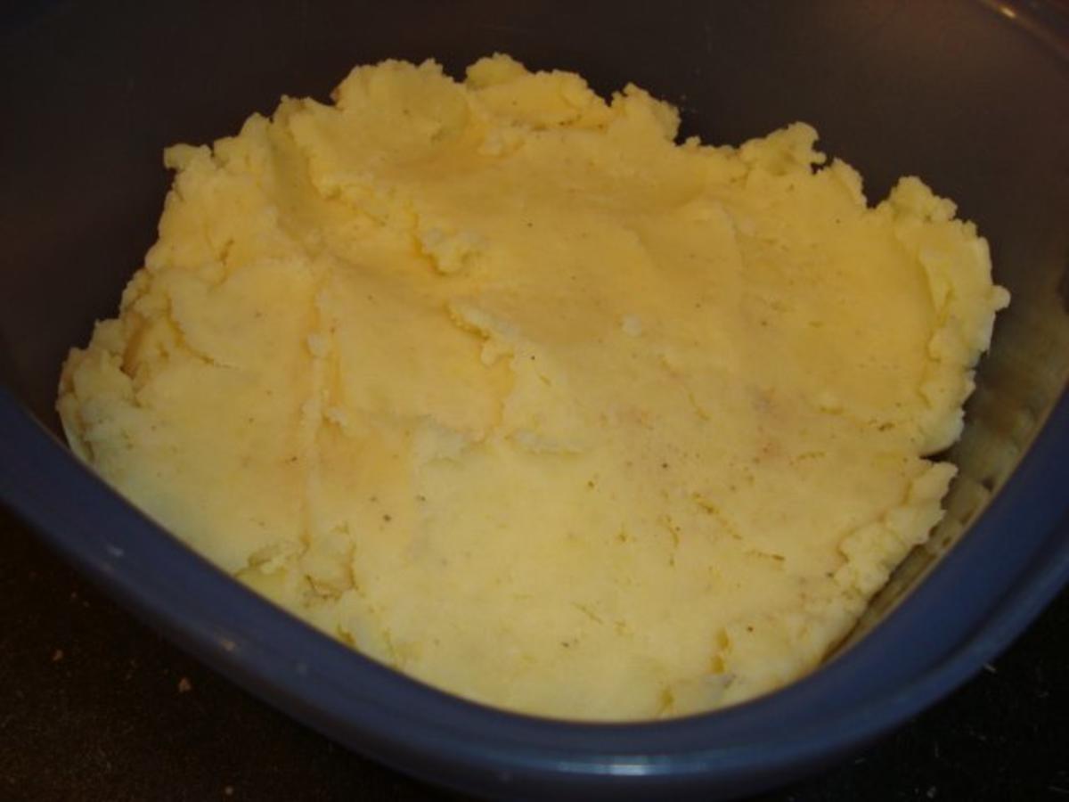 Kartoffelküchlein mit Zwiebelringen - Rezept - Bild Nr. 2