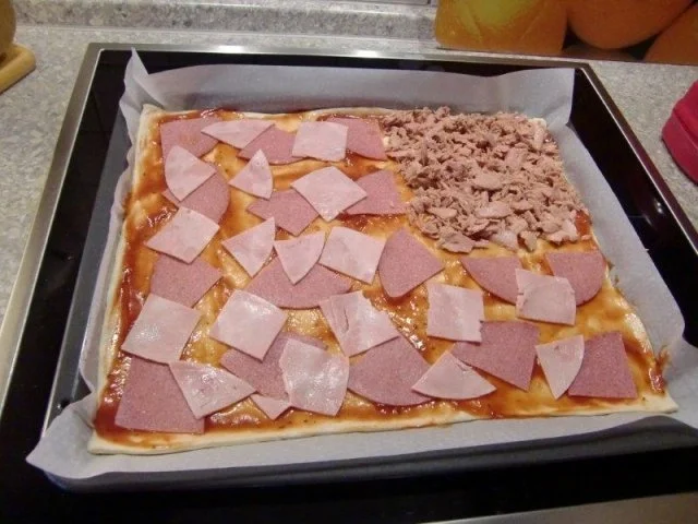 Rezept: Meine Pizza à la Heiko Bild Nr. 4 Meine Pizza à la Heiko - Rezept - Bild Nr. 4