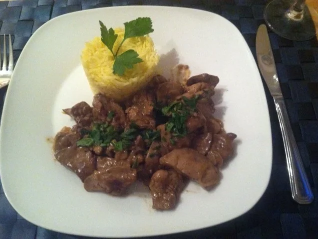 Barbarie-Enten-Leber in Weißwein mit Safranreis - Rezept