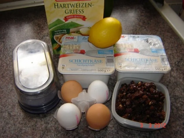 Rezept: Kuchen & Torten : Käsekuchen mit Grieß Bild Nr. 2 Kuchen & Torten : Käsekuchen mit Grieß - Rezept - Bild Nr. 2