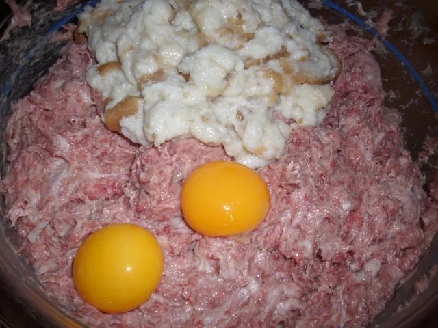 Rezept: Gefüllte Paprikaschoten nach Teufelchens Art ... Bild Nr. 9 Gefüllte Paprikaschoten nach Teufelchens Art ... - Rezept - Bild Nr. 9