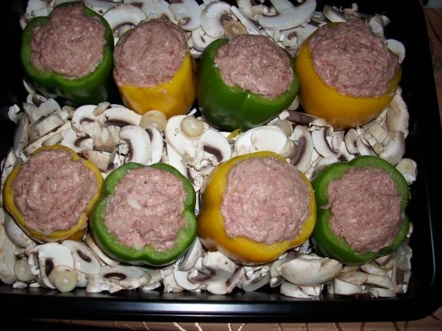 Rezept: Gefüllte Paprikaschoten nach Teufelchens Art ... Bild Nr. 10 Gefüllte Paprikaschoten nach Teufelchens Art ... - Rezept - Bild Nr. 10