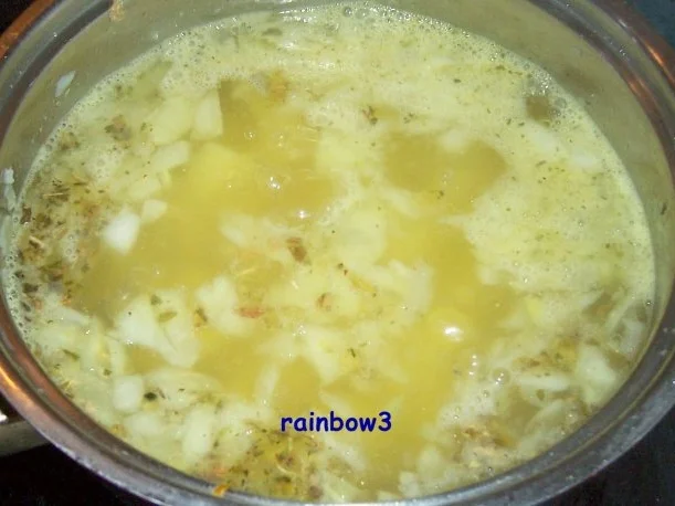 Rezept: Vorspeise: Kartoffel-Zucchini-Suppe Bild Nr. 3 Vorspeise: Kartoffel-Zucchini-Suppe - Rezept - Bild Nr. 3