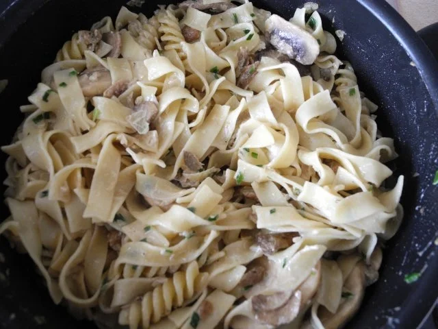 Rezept: Steinpilz-Champignon-Bandnudeln Bild Nr. 3 Steinpilz-Champignon-Bandnudeln - Rezept - Bild Nr. 3
