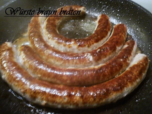 Hausmacherbratwurst an Kartoffel-Erbsen-Püree und glasierten Möhrchen - Rezept - Bild Nr. 5