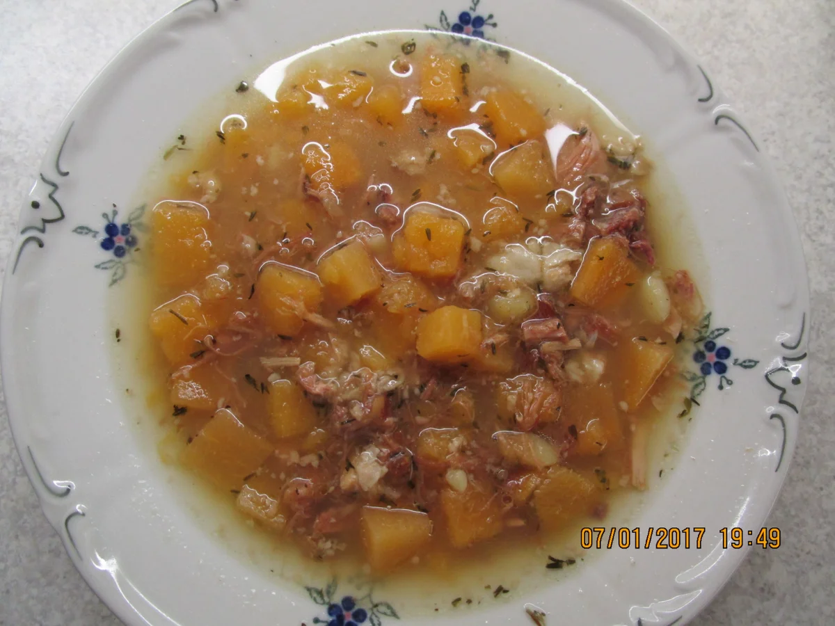 Rezept: Kohlrüben- bzw. Wruggeneintopf mit Gänseklein Bild Nr. 1522 Kohlrüben- bzw. Wruggeneintopf mit Gänseklein - Rezept - Bild Nr. 1522