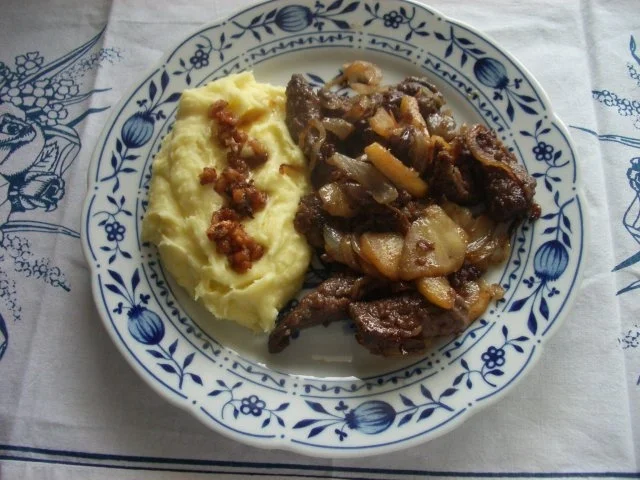 Rezept: Lebergeschnetzeltes mit Apfel und Portwein Bild Nr. 9 Lebergeschnetzeltes mit Apfel und Portwein - Rezept - Bild Nr. 9