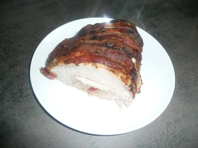 Gefüllter Jägerbraten mit Speckbohnen und Rosmarinkartoffeln - Rezept - Bild Nr. 2