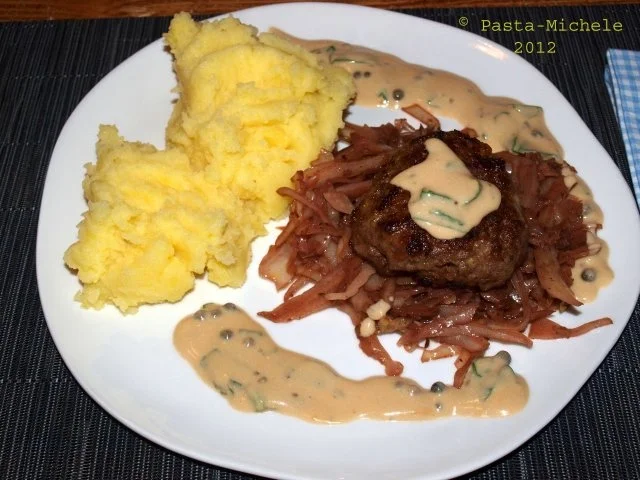 Rezept: Hirschfrikadellen Hirschfrikadellen - Rezept