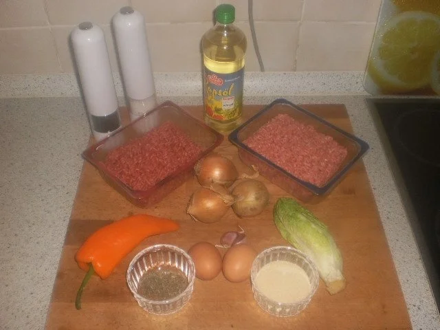 Rezept: Mediterrane Frikadellen mit Blumenkohl Bild Nr. 2 Mediterrane Frikadellen mit Blumenkohl - Rezept - Bild Nr. 2