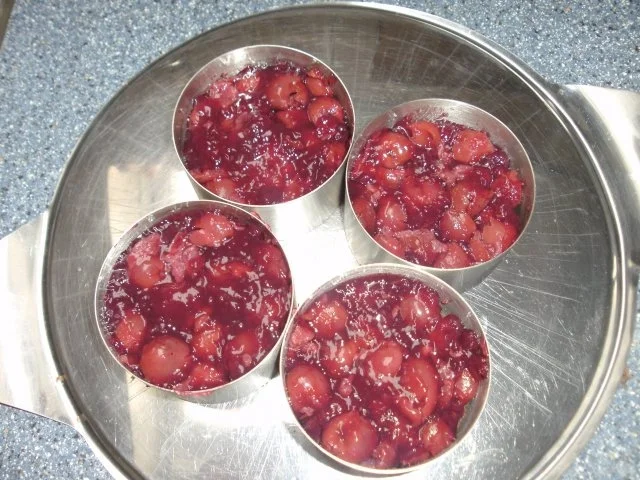 Sabine´s Schwarzwälder Törtchen - Rezept - Bild Nr. 3