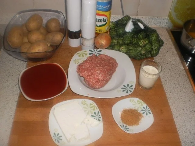 Kartoffel-Rosenkohl-Auflauf "Akropolis" - Rezept - Bild Nr. 2