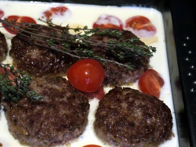 Bouletten in Gorgonzolasauce mit Spätzle - Rezept - Bild Nr. 7