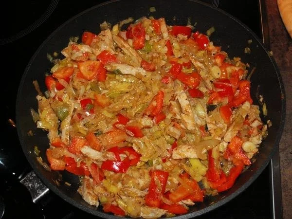 Rezept: Hähnchen Geschnetzeltes mit Reis Bild Nr. 5 Hähnchen Geschnetzeltes mit Reis - Rezept - Bild Nr. 5