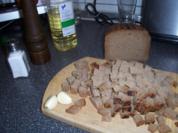 Croutons mit Kräutern und Knoblauch - Rezept