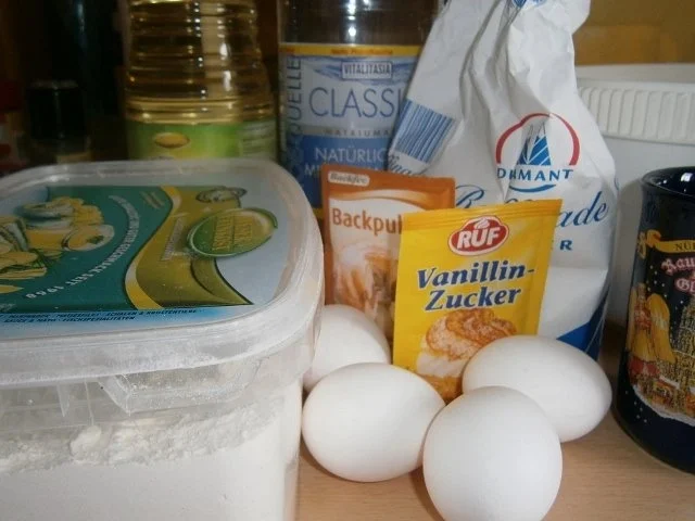 Rezept: Selterskuchen mit Apfel Bild Nr. 2 Selterskuchen mit Apfel - Rezept - Bild Nr. 2