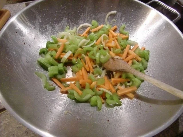 Scharfer Wok mit Gehacktes - Rezept - Bild Nr. 6