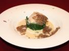 Périgord-Trüffel-Spinat mit Mascarpone, Ravioliei und Trüffelschaum - Rezept