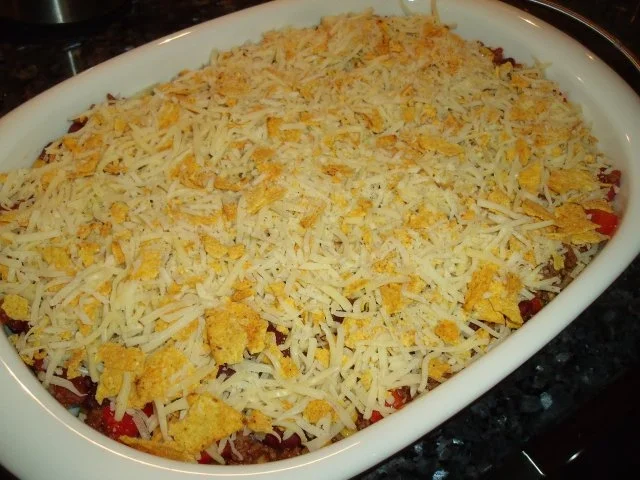 Rezept: Chili con Carne Auflauf mit Tortilla-Käse-Kruste; der Hackfleisch-Klassiker mal anders Bild Nr. 3 Chili con Carne Auflauf mit Tortilla-Käse-Kruste; der Hackfleisch-Klassiker mal anders - Rezept - Bild Nr. 3