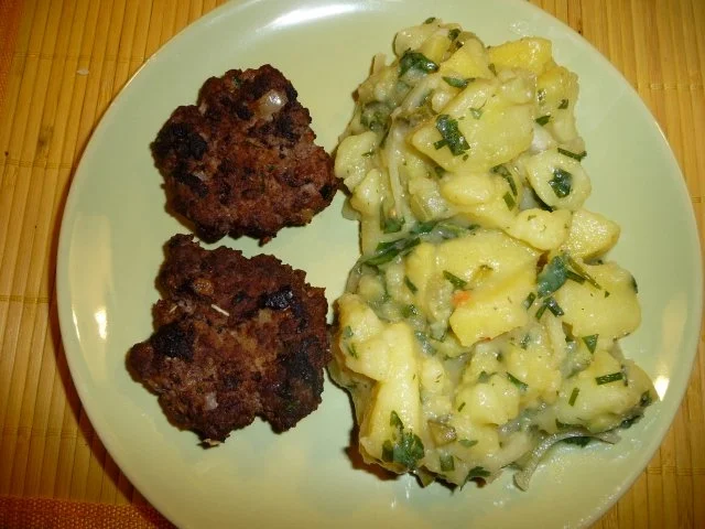 Kartoffelsalat ohne Majonäse - Rezept