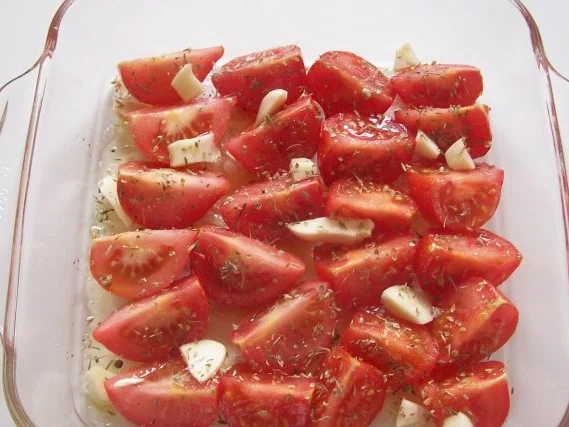 Vorspeise: Gebratenener Knusper-Feta mit karamellisierten Ofentomaten - Rezept - Bild Nr. 8