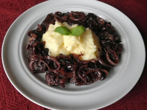 Putenleber in Rotwein - Zwiebel - Soße - Rezept - Bild Nr. 2