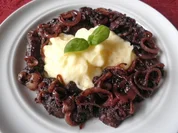 Putenleber in Rotwein - Zwiebel - Soße - Rezept
