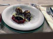Teignocken mit Vanillesauce à la Henssler - Rezept