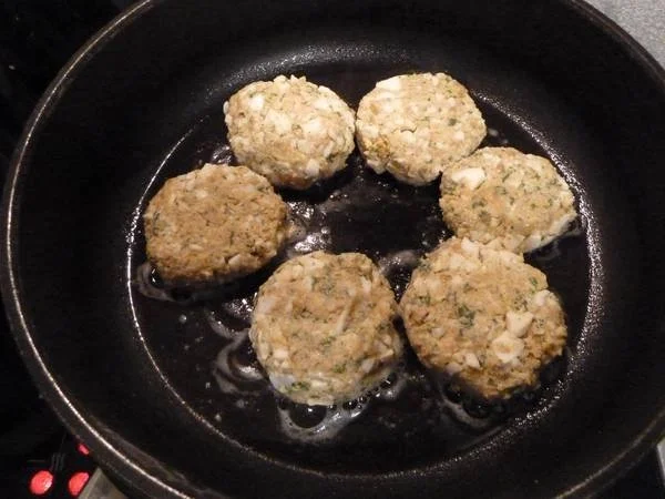 Rezept: Eier-Frikadellen Bild Nr. 3 Eier-Frikadellen - Rezept - Bild Nr. 3