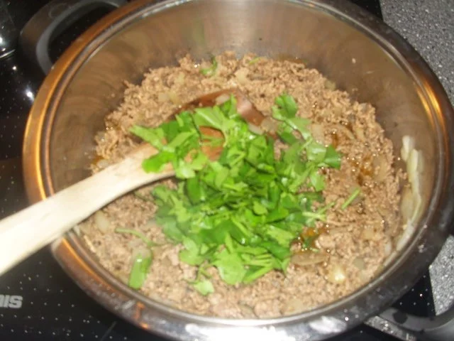 Pasta mit Hackfleisch und Schafskäse - Rezept - Bild Nr. 3