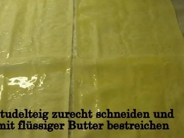 Rezept: Tassenstrudel mit Apfel-Quark Füllung Bild Nr. 8 Tassenstrudel mit Apfel-Quark Füllung - Rezept - Bild Nr. 8