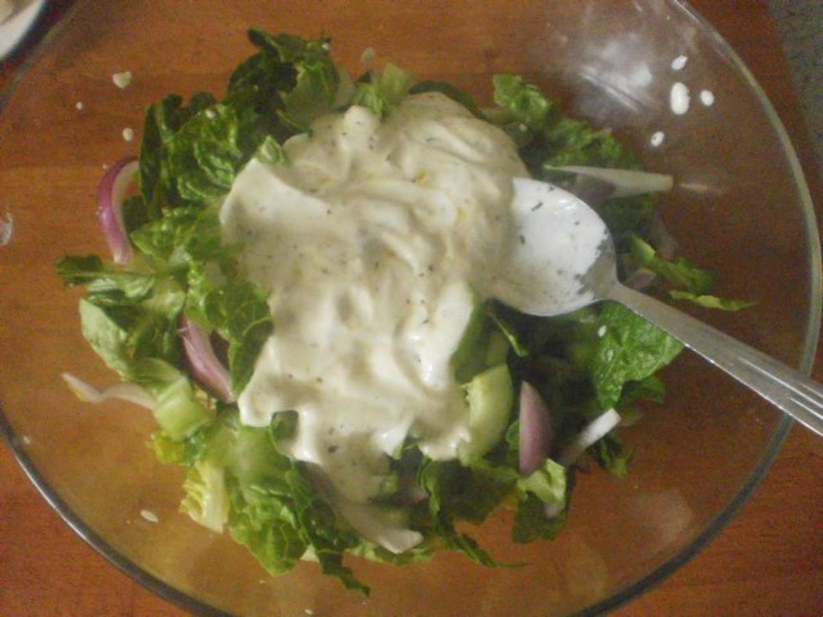 Griechischer Gurkensalat mit Schafskäse - Rezept - Bild Nr. 5