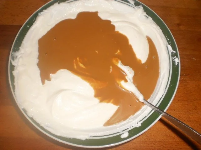 Rezept: Whiskey-Kaffeecreme Bild Nr. 6 Whiskey-Kaffeecreme - Rezept - Bild Nr. 6