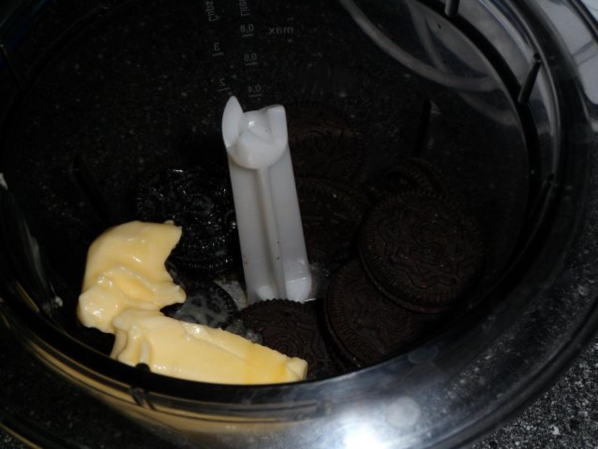 Käsekuchen mit Boden und Schokolade - Rezept - Bild Nr. 3