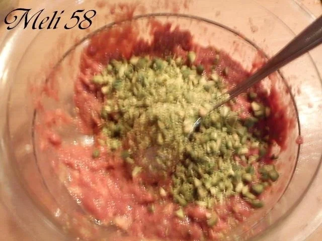 Rezept: Geflügel/ Wild: Fasan mit Pistazien-Füllung Bild Nr. 3 Geflügel/ Wild: Fasan mit Pistazien-Füllung - Rezept - Bild Nr. 3