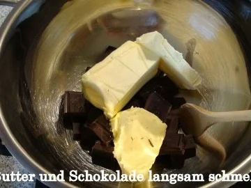 Nuss-Mokka-Schokoschnitten - Rezept - Bild Nr. 8