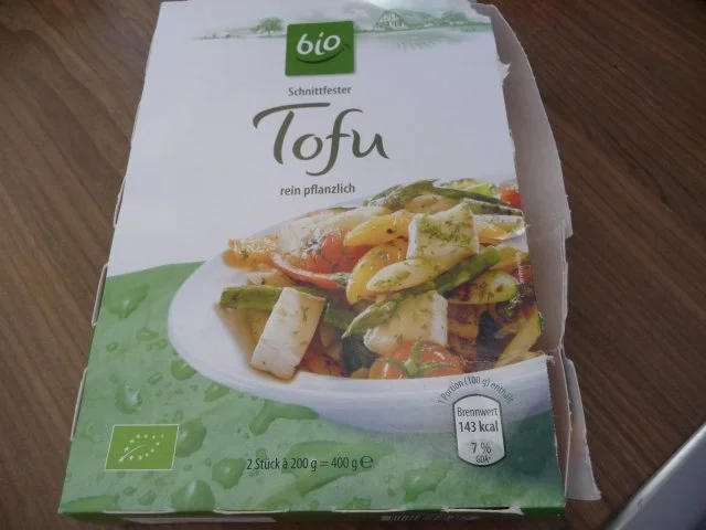 Rezept: Fleischlos : Tofu mit Gemüse aus dem Wok Bild Nr. 4 Fleischlos : Tofu mit Gemüse aus dem Wok - Rezept - Bild Nr. 4