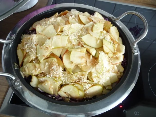 Rezept: Gemüsebeilage : Apfelrotkohl Bild Nr. 4 Gemüsebeilage : Apfelrotkohl - Rezept - Bild Nr. 4