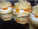 Hefeteilchen mit Sahne-Mandarinen-Füllung - Rezept