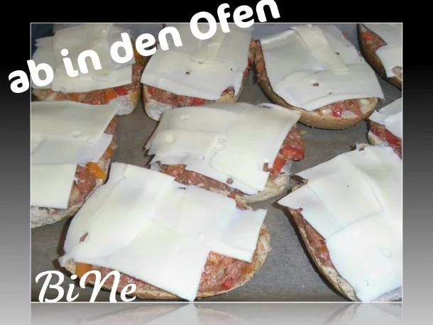 Rezept: BiNe` S PIZZABRØTCHEN Bild Nr. 5 BiNe` S PIZZABRØTCHEN - Rezept - Bild Nr. 5