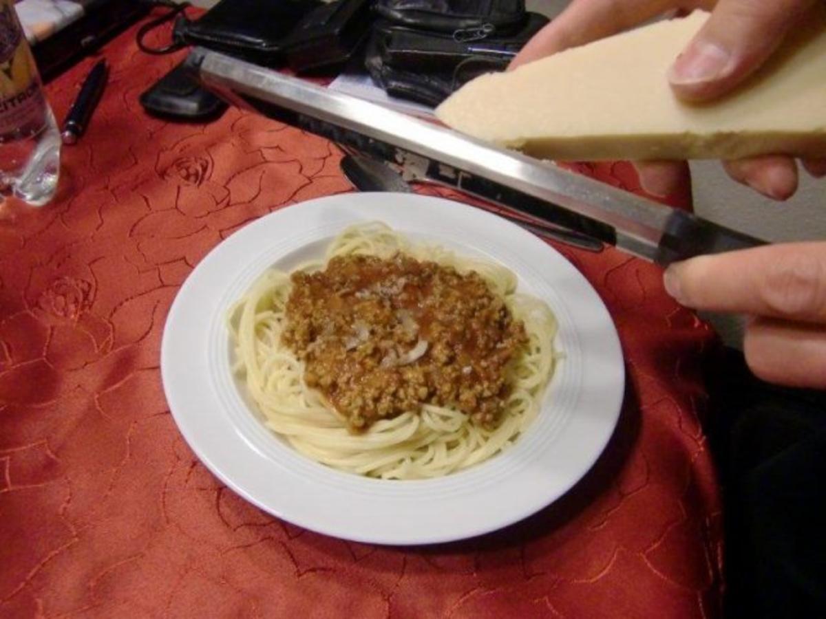 Bilder für Spaghetti mit Soße Bolognese à la Heiko - Rezept