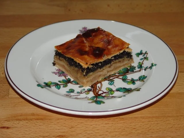 Rezept: Flódni * Apfel-Mohn-Walnuss-Kuchen Bild Nr. 5 Flódni * Apfel-Mohn-Walnuss-Kuchen - Rezept - Bild Nr. 5