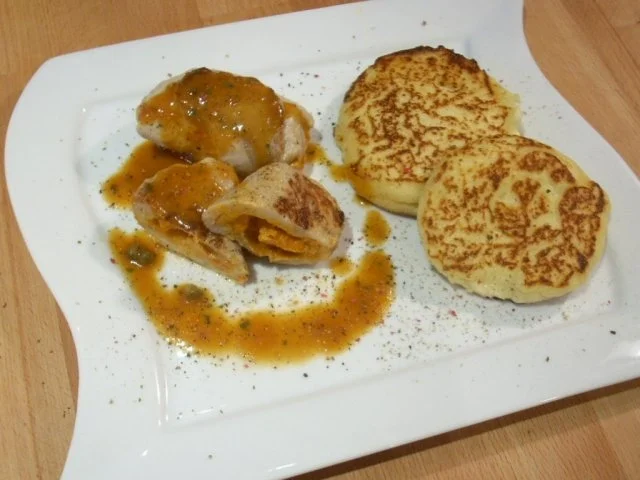 Rezept: Gefüllte Putentaschen an Weißwein-Pfeffersauce Gefüllte Putentaschen an Weißwein-Pfeffersauce - Rezept