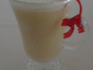 Rezept: Weiß, wie Schneeglöckchen, Gelb, wie Krokusse .. und ein Prickeln von Frühlingssonne ;-) Bild Nr. 3 Weiß, wie Schneeglöckchen, Gelb, wie Krokusse .. und ein Prickeln von Frühlingssonne ;-) - Rezept - Bild Nr. 3