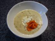 Süßkartoffel-Pastinaken-Cremesüppchen mit Lachs - Rezept