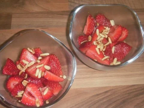 Rezept: Fragole all´aceto Fragole all´aceto - Rezept